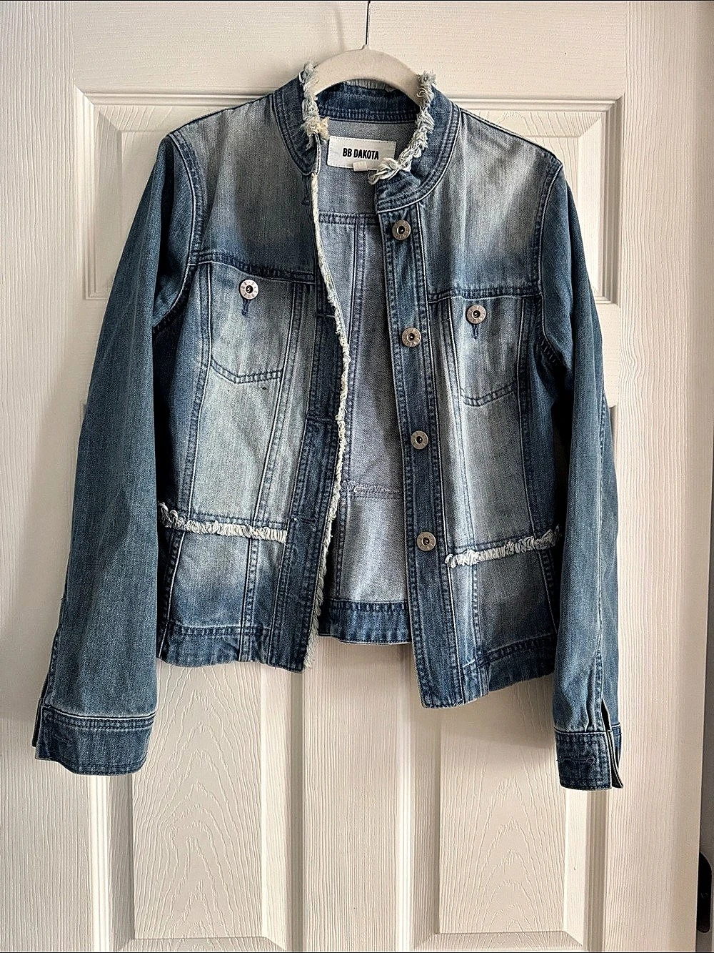 BB Dakota Women's Blue Denim Jacket Like New